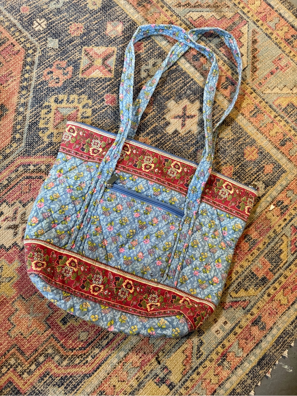 Quilted Floral Tote Bag with Red Accent - Blue